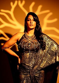 Sriya Reddy